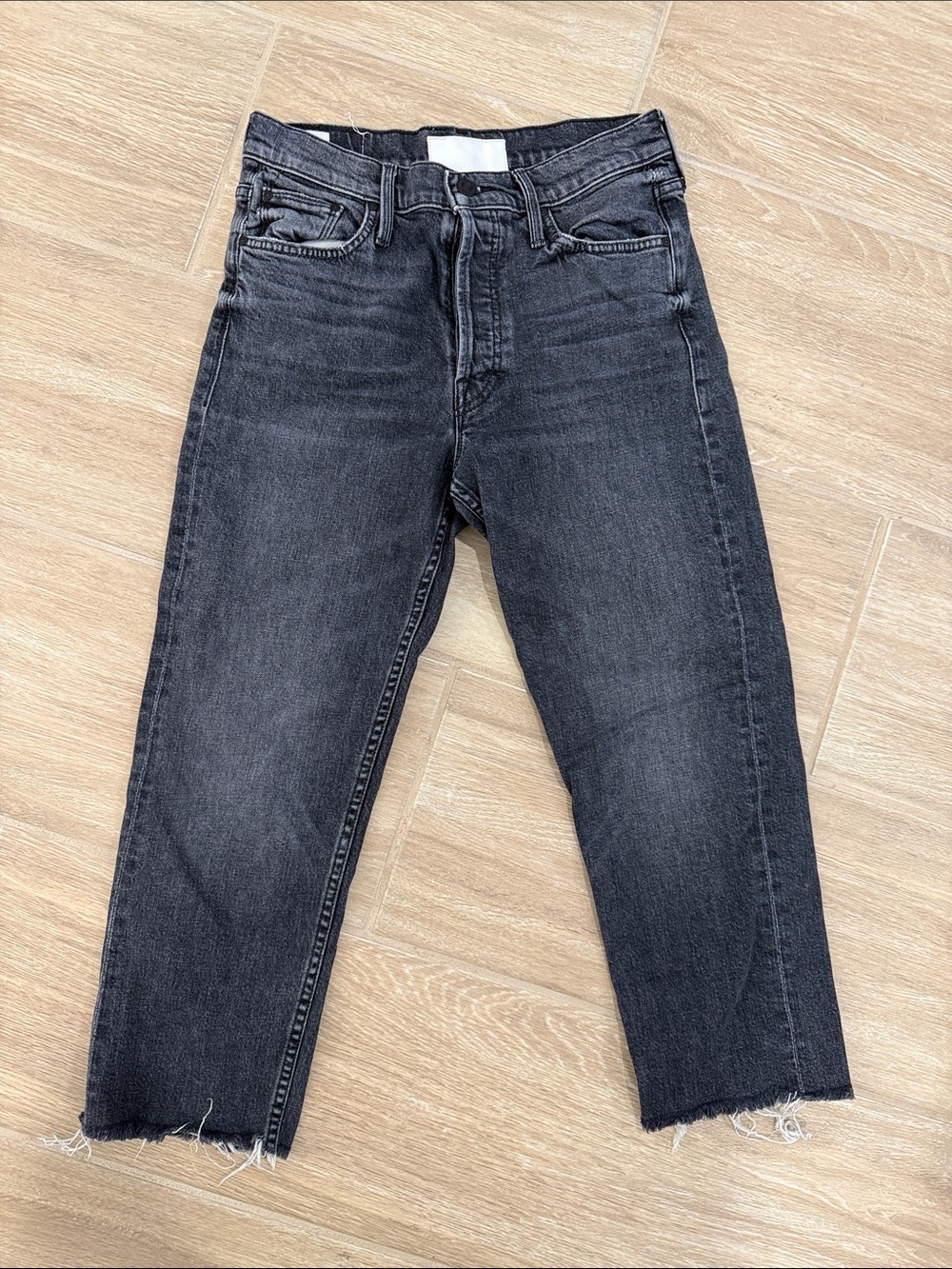 MOTHER The Tomcat Say your sorry Black Washed Ankle Crop Jeans